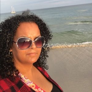 Meet your Posher, Tamara